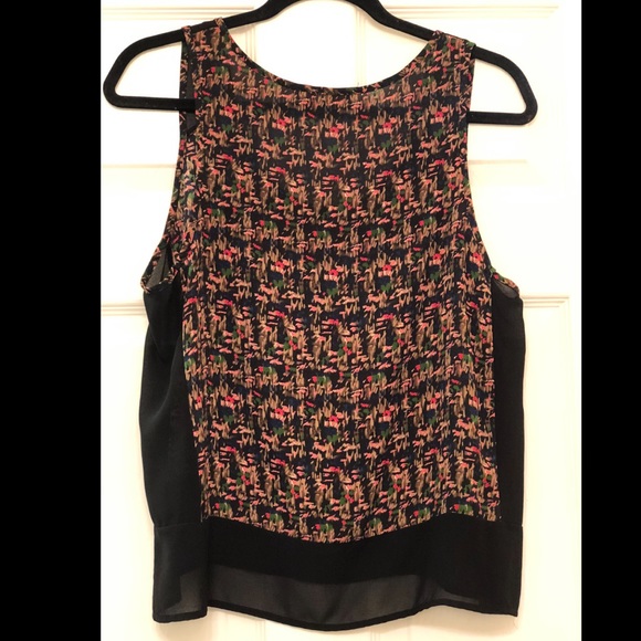 Elodie Top with Sheer Panels - Picture 2 of 8